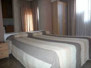 Apartments Europa Barcellona 2*,